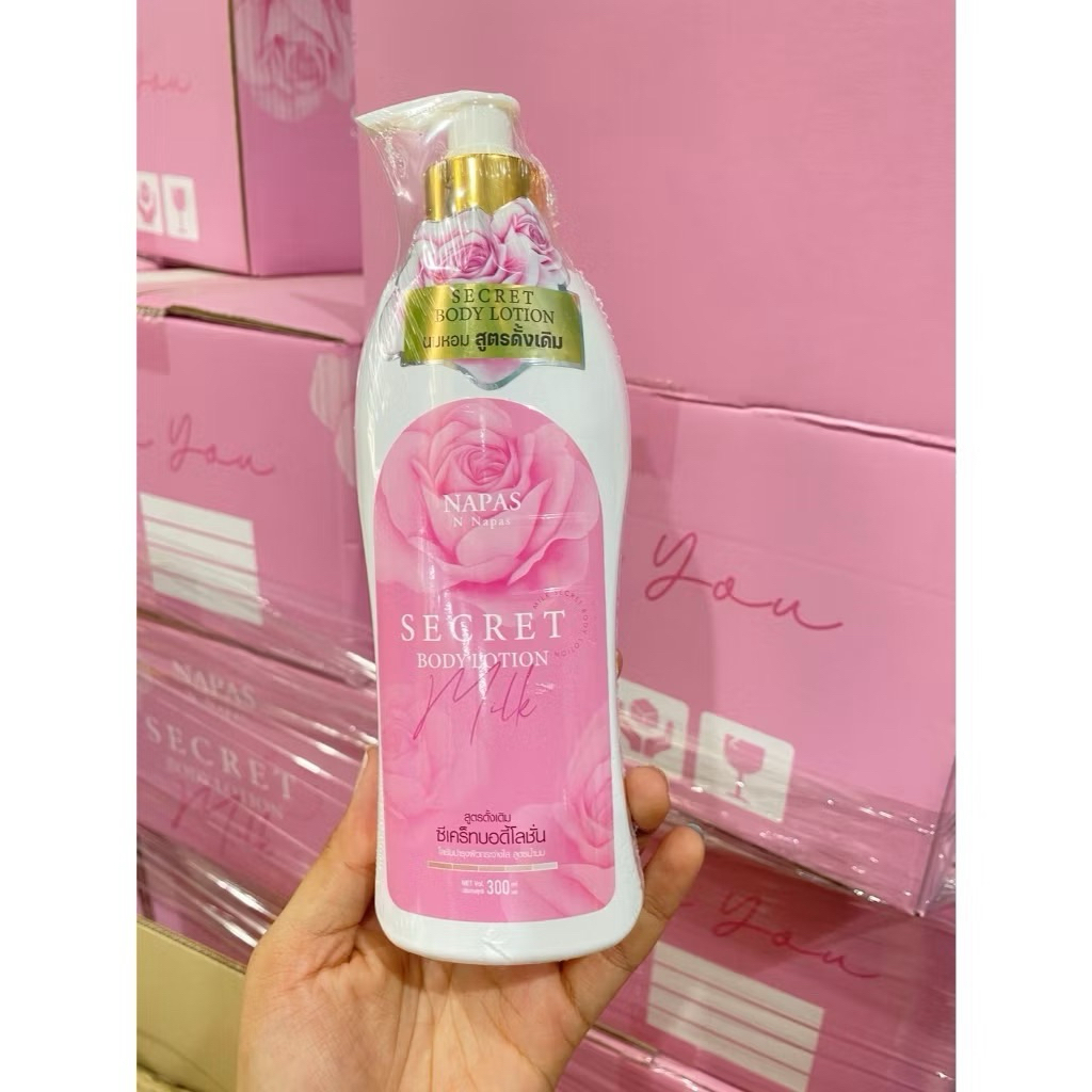 Milk Secret Body Lotion โลชั่นนมหอม ซีเคร็ท โฉมใหม่ สูตรเข้มข้น เนื้อบางเบา โลชั่นของคนรักผิว ขนาด 300 มล.