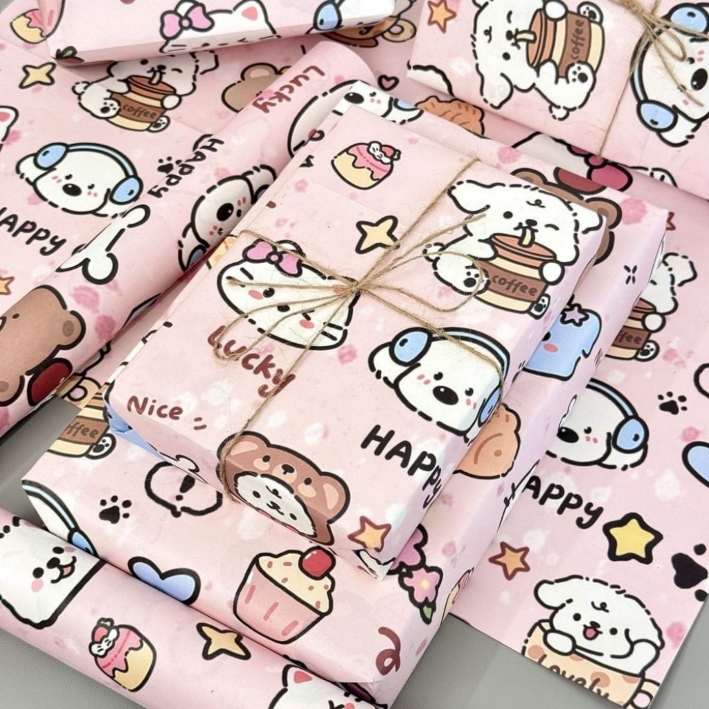 ว้าวหวานเจี๊ยบ กระดาษห่อของขวัญขั้นต่ำ 4 แผ่น ลายหมี ขนม โทนชมพู สไตล์เกาหลี เหมาะกับวันเกิด วาเลนไทน์ ของขวัญแฟน ปีใหม่