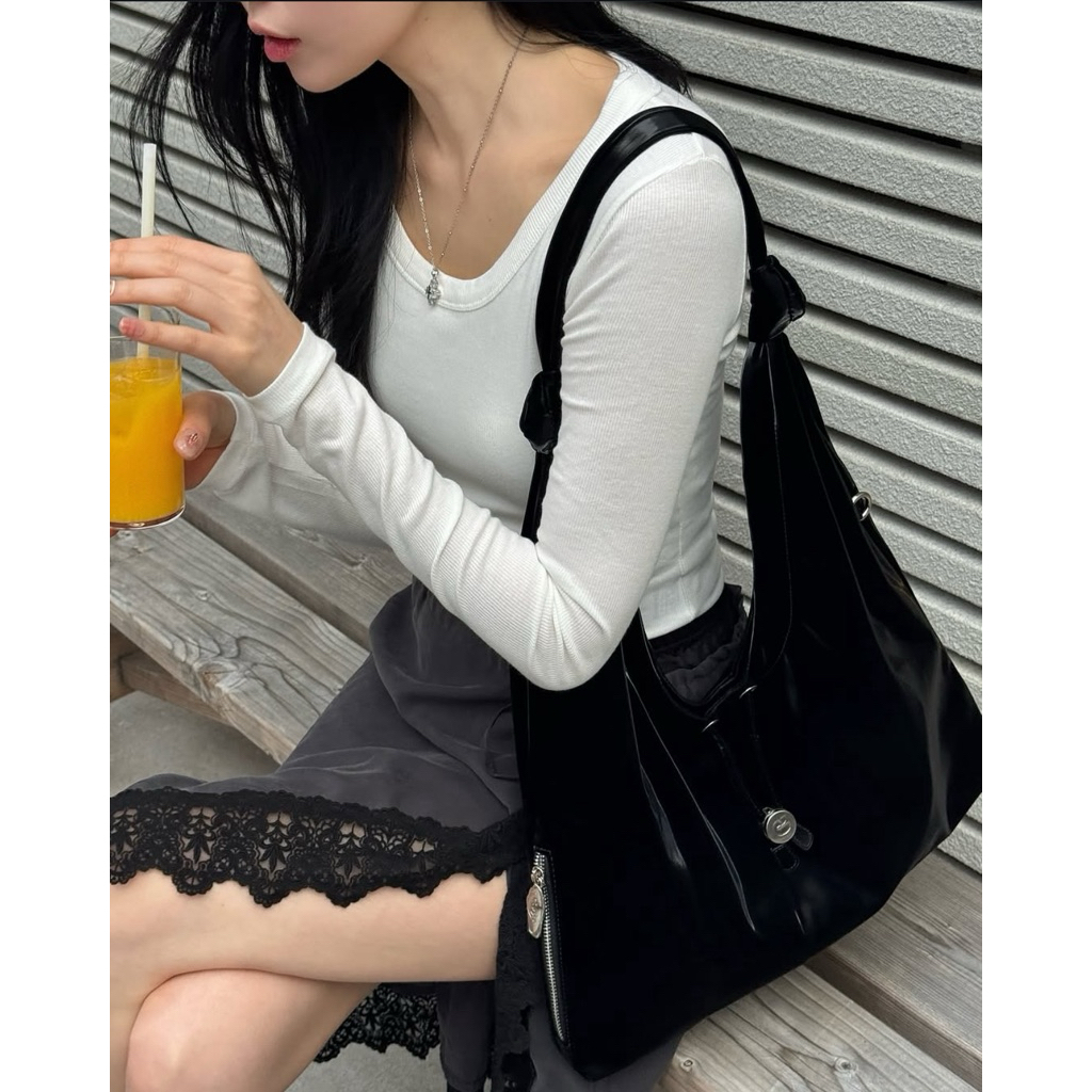 Carlyn Cushy Babe📍📍📍