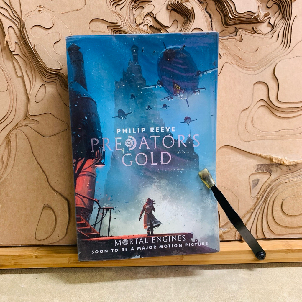ฟ149 PHILIP REEVE PREDATOR'S GOLD