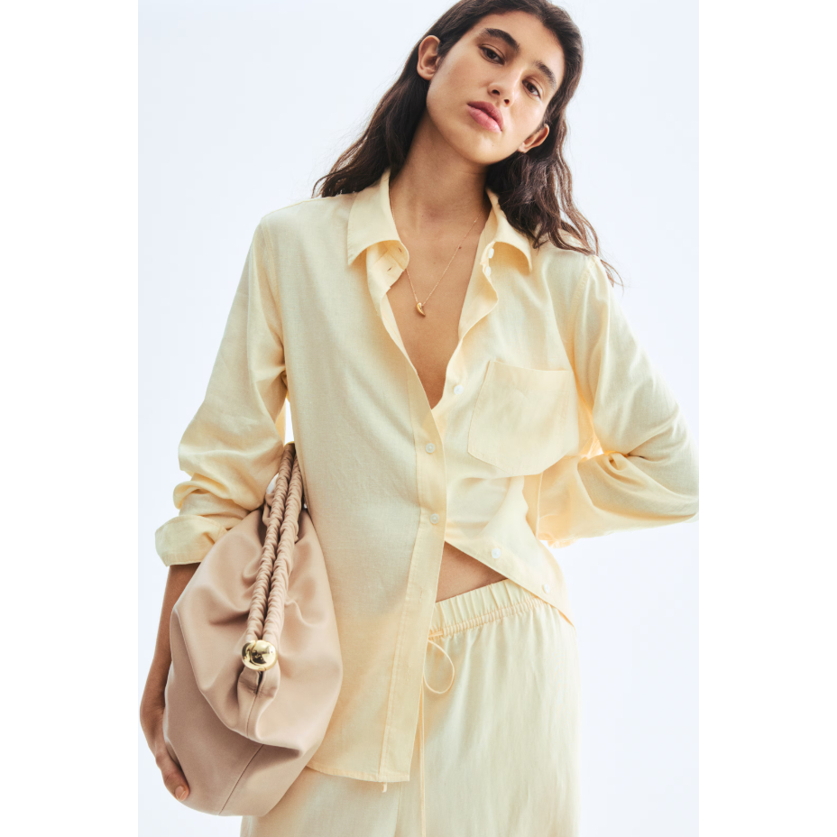 H&M(เอชแอนด์เอ็ม) เสื้อเชิ้ตผสมผ้าลินิน Women Linen-blend shirt 1317332_1