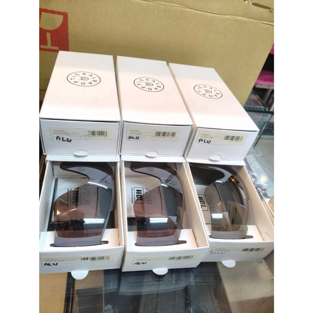 SALE‼️เลนส์แว่นตา ALBA OPTICS DELTA LENS ORIGINAL(เลนส์แกะสลับเปลียนมีตำหนิเป็นรอยขนแมวบางบ้างเลนส์ ไม่มีผลต่อการใช้งาน)