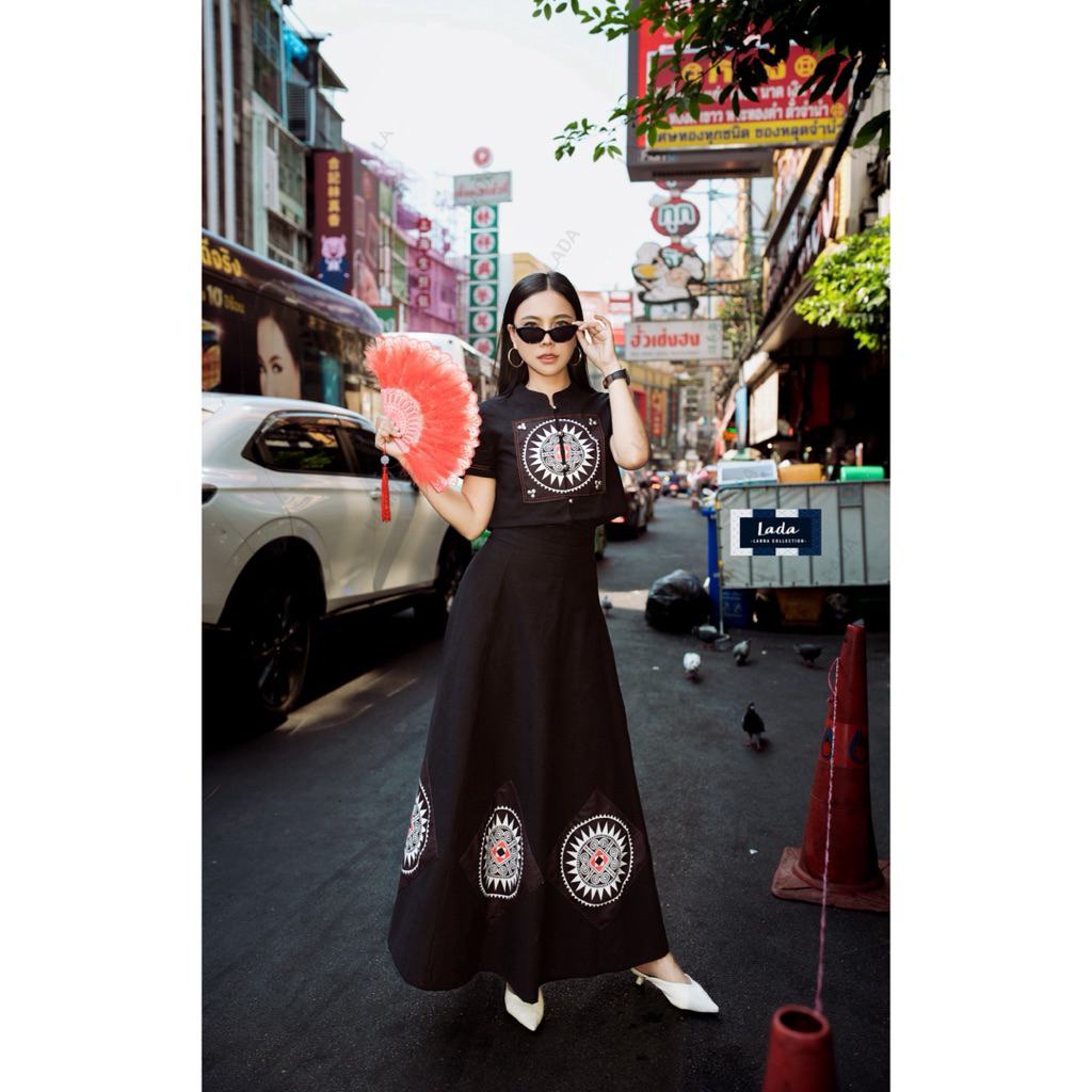 เซ็ทลายก้นหอย เสื้อคอจีนและกระโปรง6ชิ้นผ้าโพลี่เอสเตอร์พิมพ์ลาย
