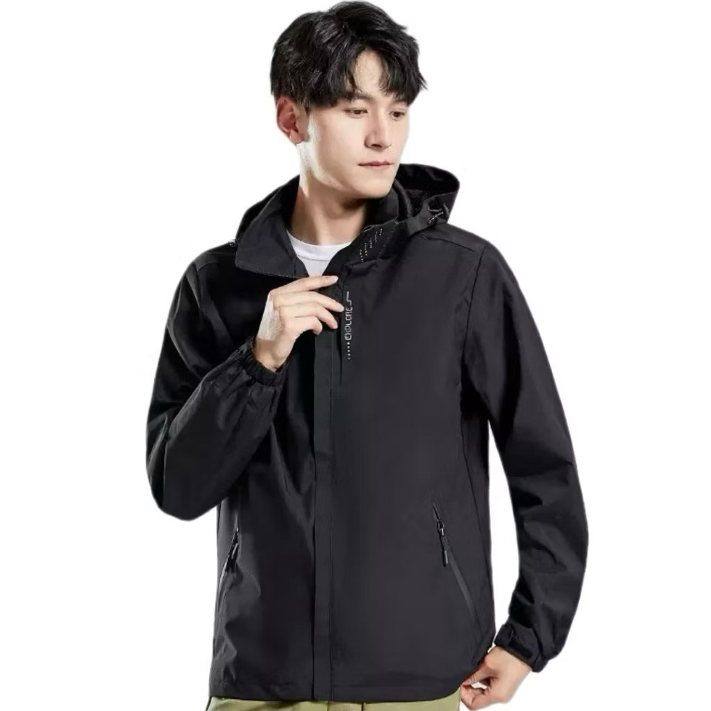 เสื้อแขนยาว Men Jacket เสื้อแจ็คเก็ตผู้ชายกันลม สำหรับเดินป่า น้ำหนักเบา ระบายอากาศดีเยี่ยม (กันฝน)
