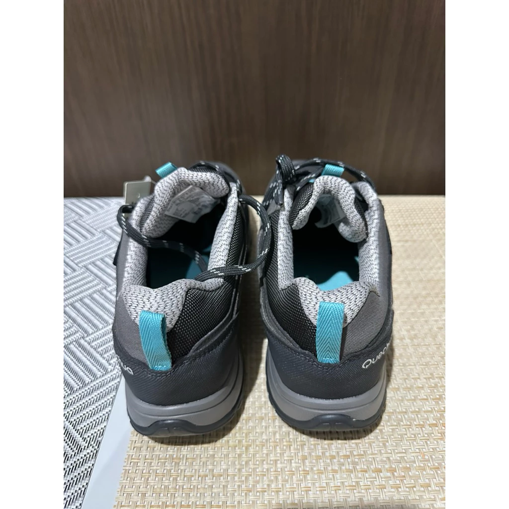 รองเท้าเดินป่าผู้หญิง Decathlon Women Walking Shoes MH100 กันน้ำ สีเทา thumbnail 5