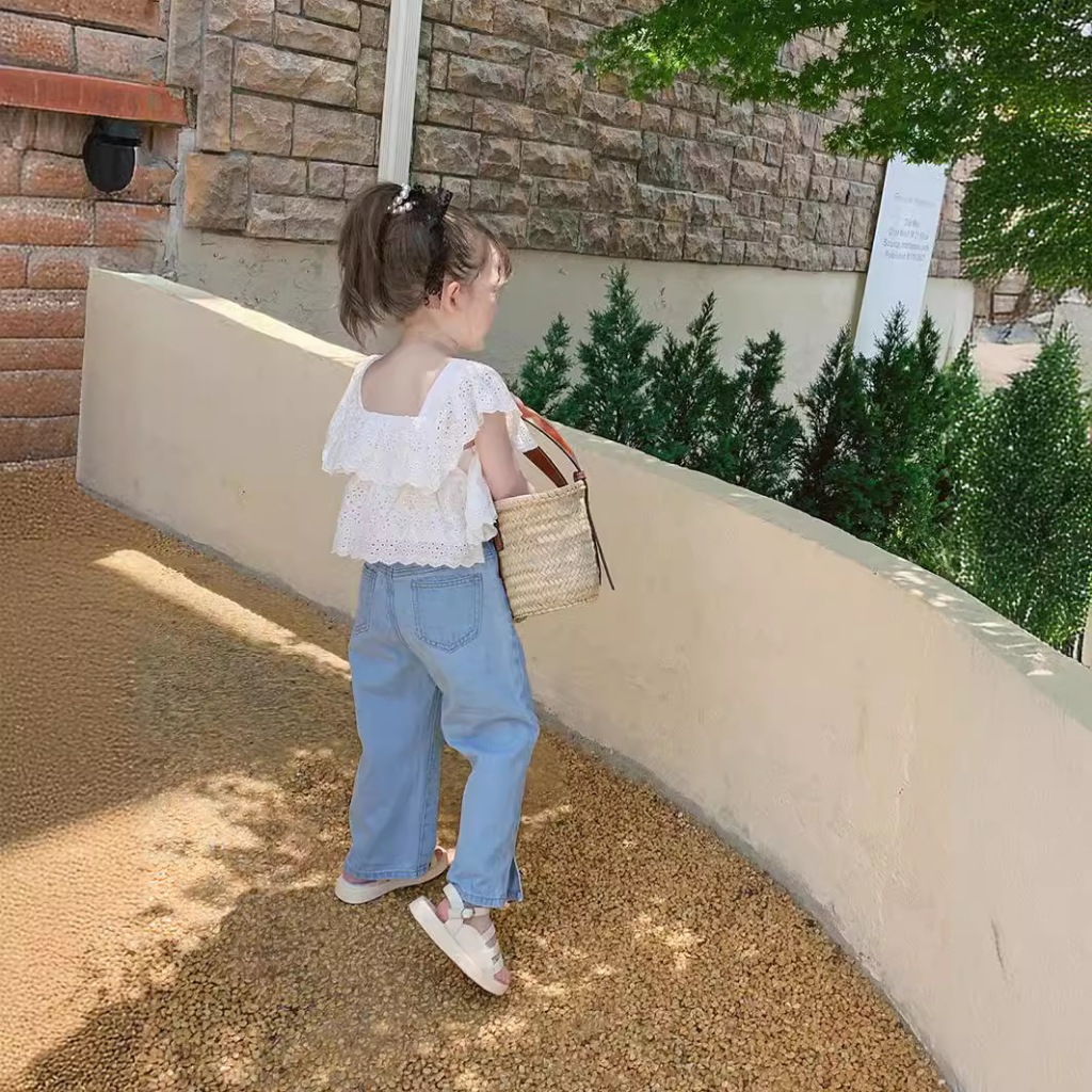 jqk ชุดเซ็ทแฟชั่นเด็กผู้หญิง เสื้อแขนสั้นลายฉลุ+กางเกงยีนส์ขายาว (สีขาว) รุ่น LL095 - รูปที่ 2