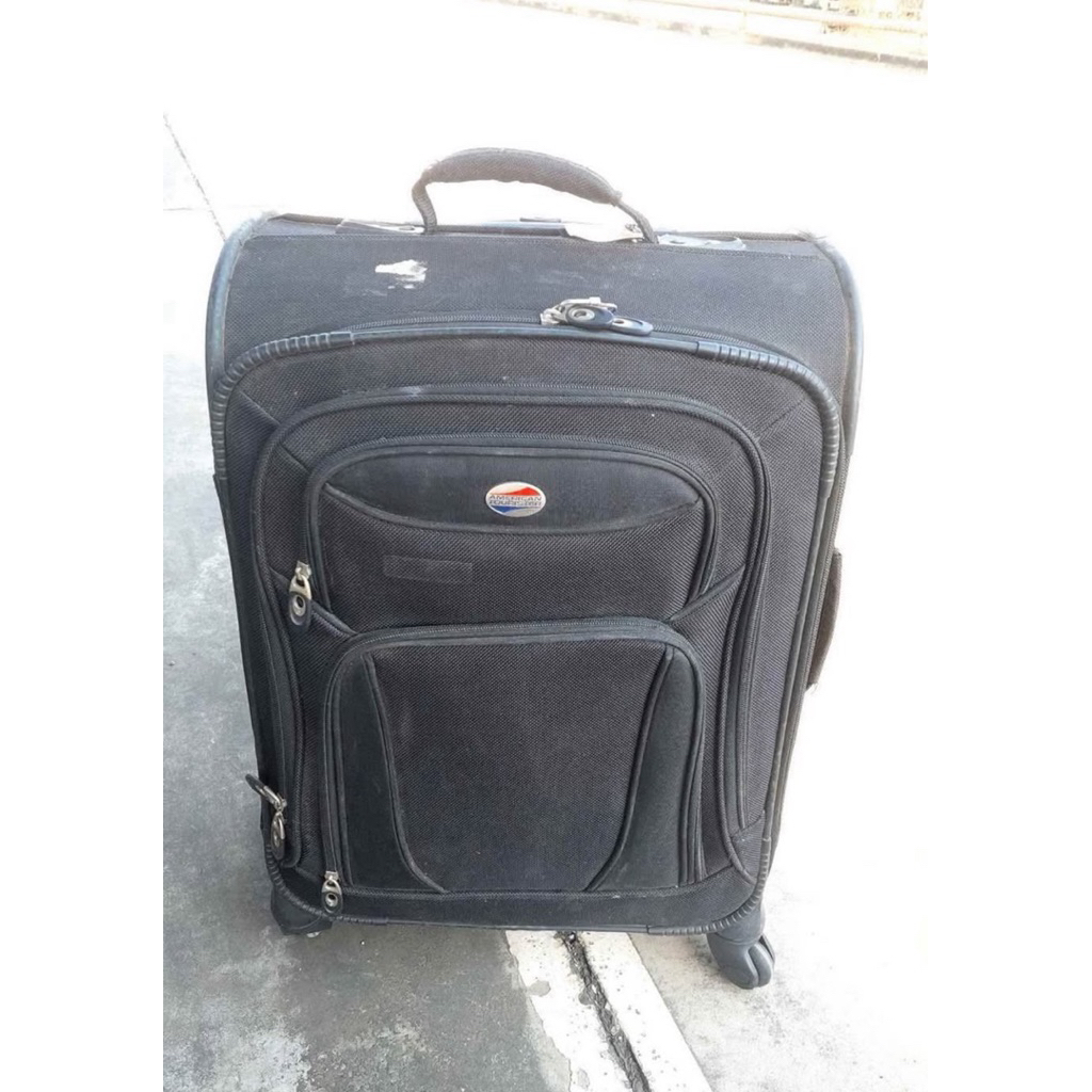 กระเป๋าเดินทาง American Tourister ขนาด 23 นิ้ว