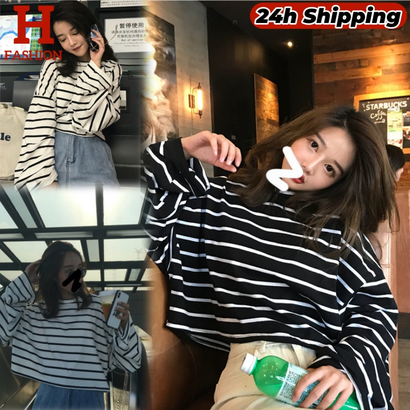 HOT พร้อมส่ง เสื้อครอปแขนยาว คอกลม ดีเทลลายทางสีขาวดำเรียบๆ FY6969