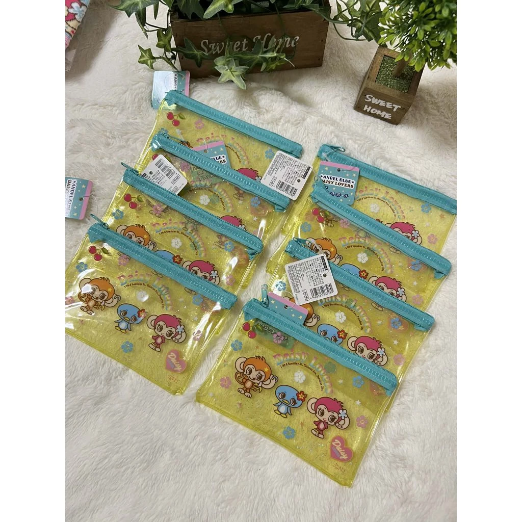 ของแท้จากญี่ปุ่น- กระเป๋าใส่เหรียญ Daisy Lovers & Cinnamon roll