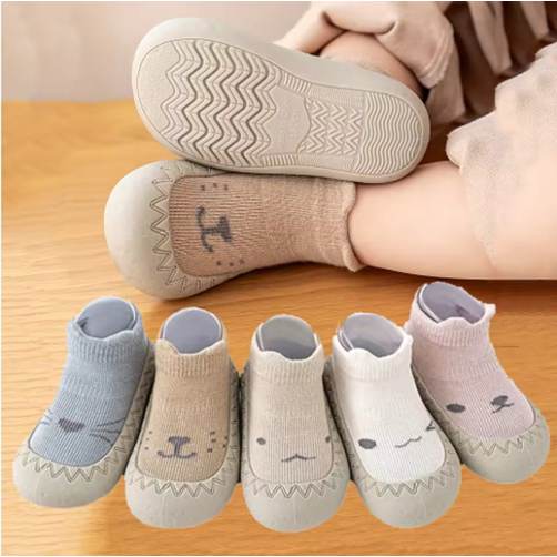 รองเท้าผ้าใบเด็กทารก พื้นนิ่ม ลายการ์ตูน สำหรับหัดเดิน