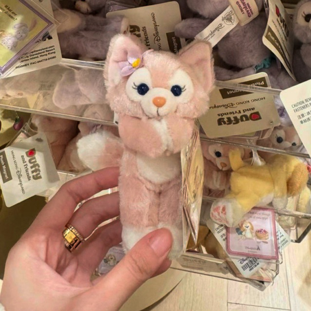 พร้อมส่งในไทย🇹🇭 ตัวเกาะกระเป๋า ตุ้กตาเกาะ Linabell stella lou Duffy and friend ลินนาเบลล์ ของแท้ Hongkong Disneyland 🇭🇰💯