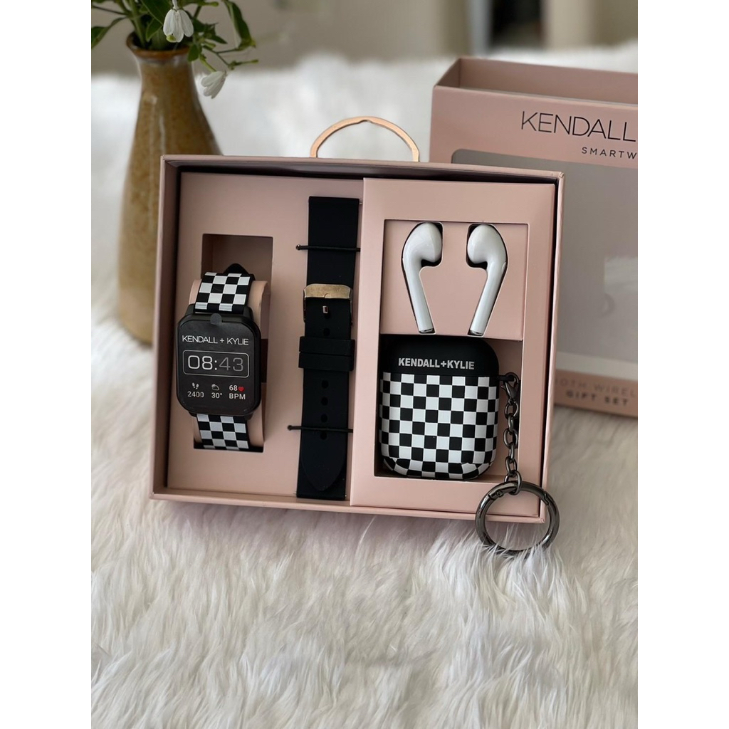 Kendall & Kylie  Smart Watch Fitness Tracker แท้ 💯