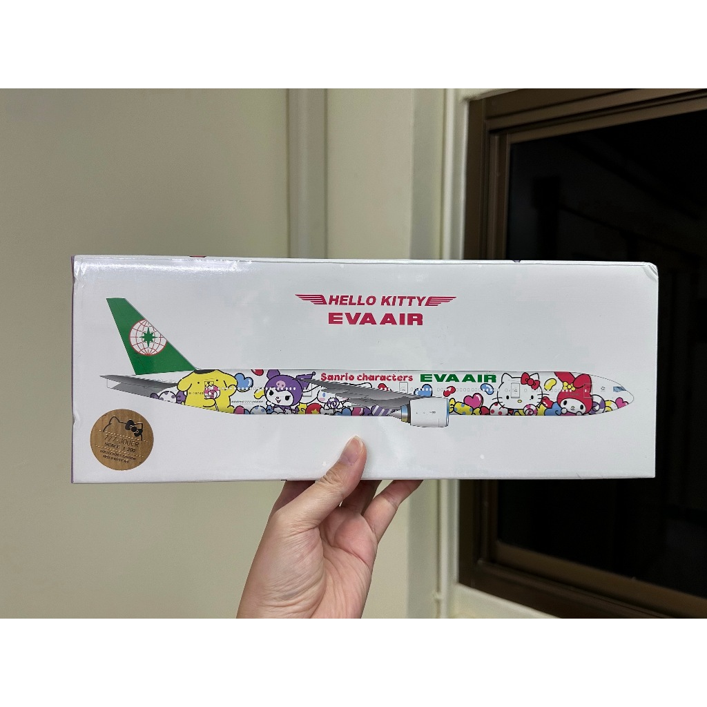 (พร้อมส่งจากไทย) โมเดลเครื่องบิน EVA Air x Hello Kitty Boeing 777-300ER Sanrio Lolly Jet 1:200 Aircr