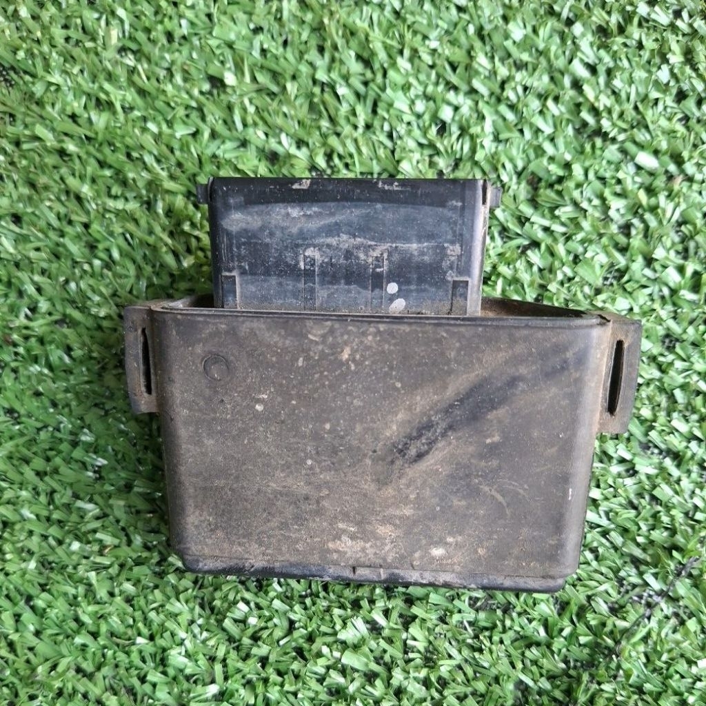 กล่องไฟ R15 ตัวใหม่แท้มือสองติดรถรหัสB9B0