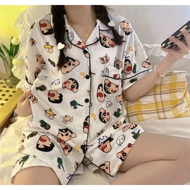 ชุดนอนลายการ์ตูนแขนสั้นขาสั้น ชุดนอนผ้าคอตตอน เนื้อผ้าบางเบาใส่สบาย วัสดุนี้บางและระบายอากาศได้ดี