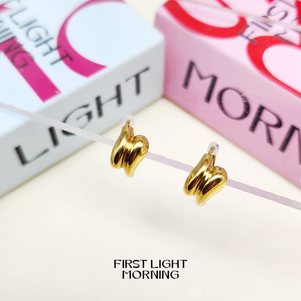 First Light Morning : Vicky Earrings