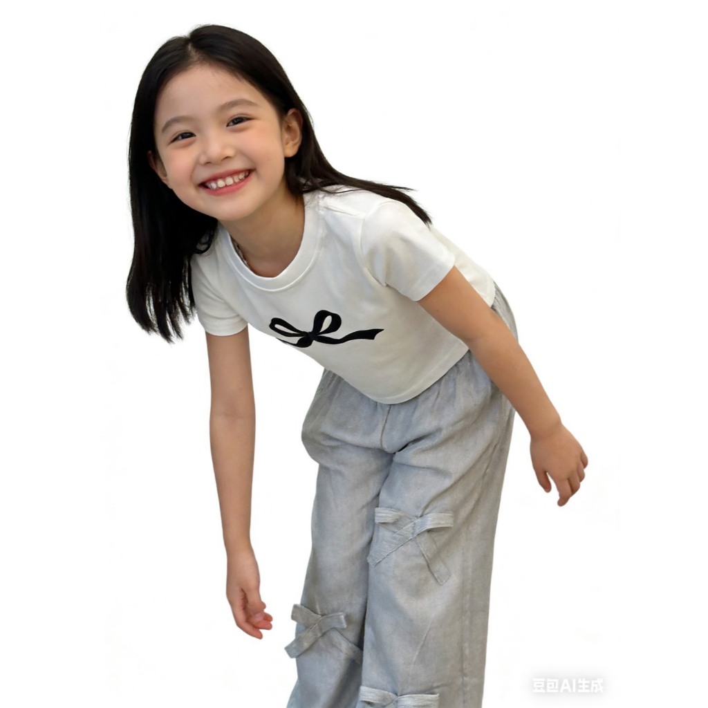 MC049 ชุดเซ็ตเด็ก เสื้อ+กางเกงขากว้าง ประดับโบว์ (ไม่ใช่ผ้ายีนส์) สไตล์เกาหลีสุดๆ - รูปที่ 4