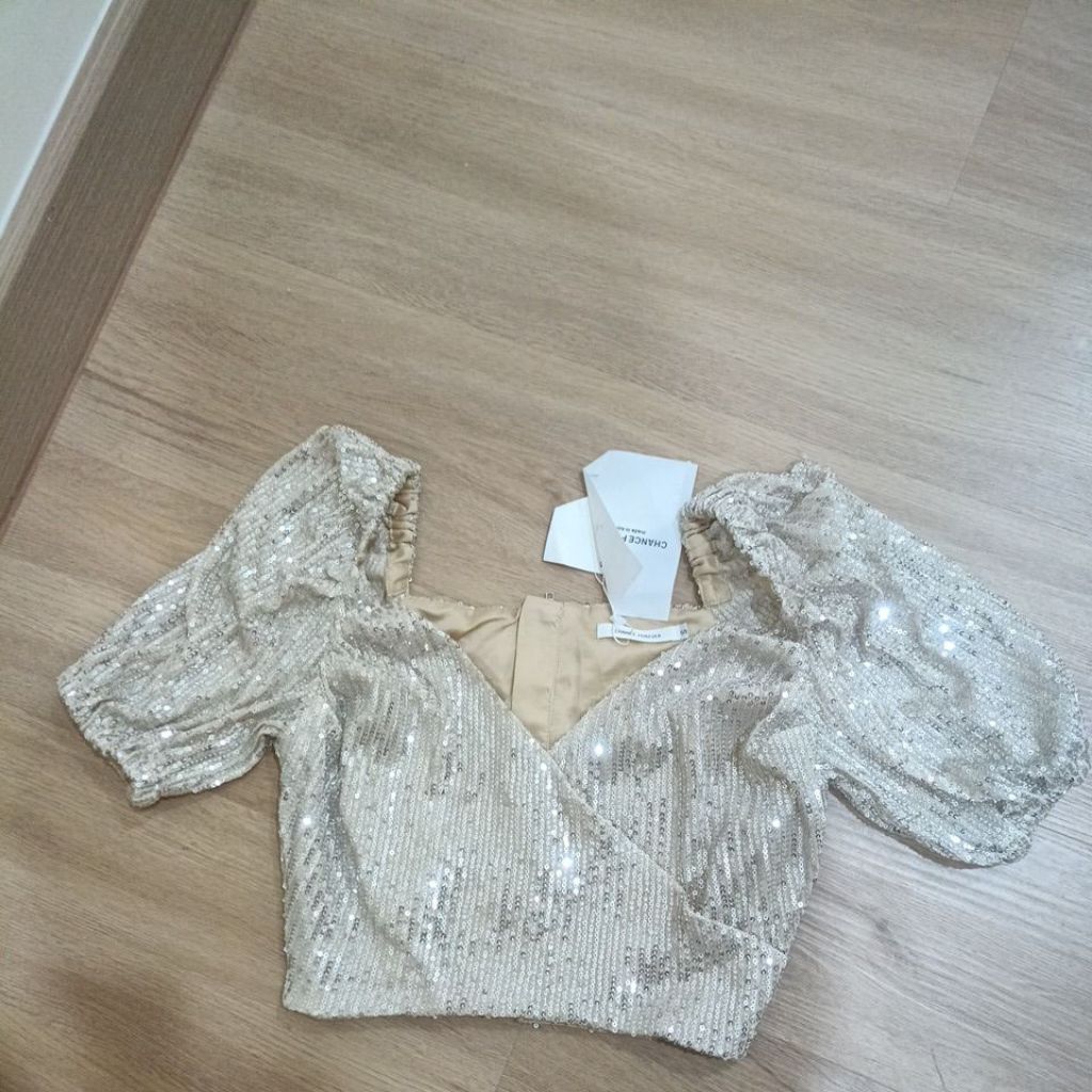 เสื้อมือ 1 ป้ายห้อยส่งต่อเป็นราคางานมือสองแบรนด์CHANCE FOREVER