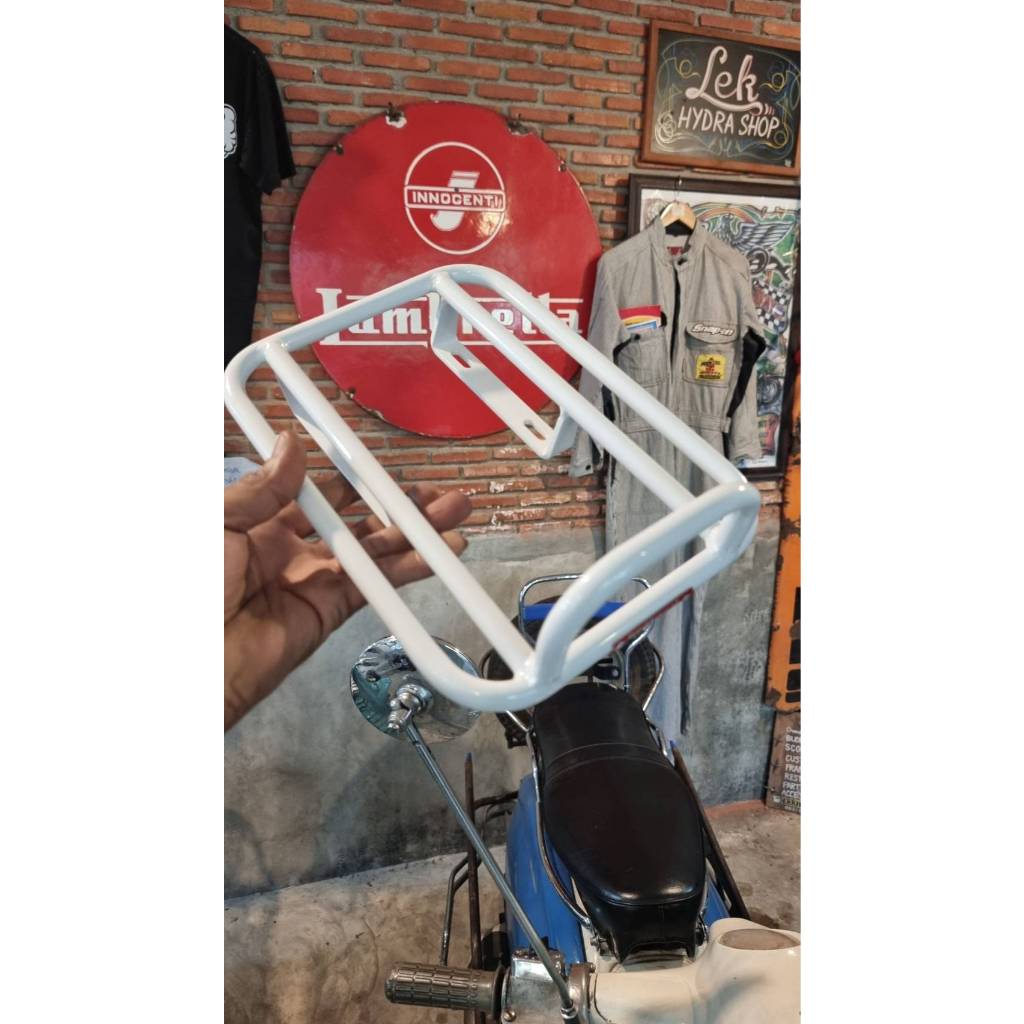 ตะแกรงหลัง S-Type {Buddy Seat} สำหรับ Lambretta 3 - 4