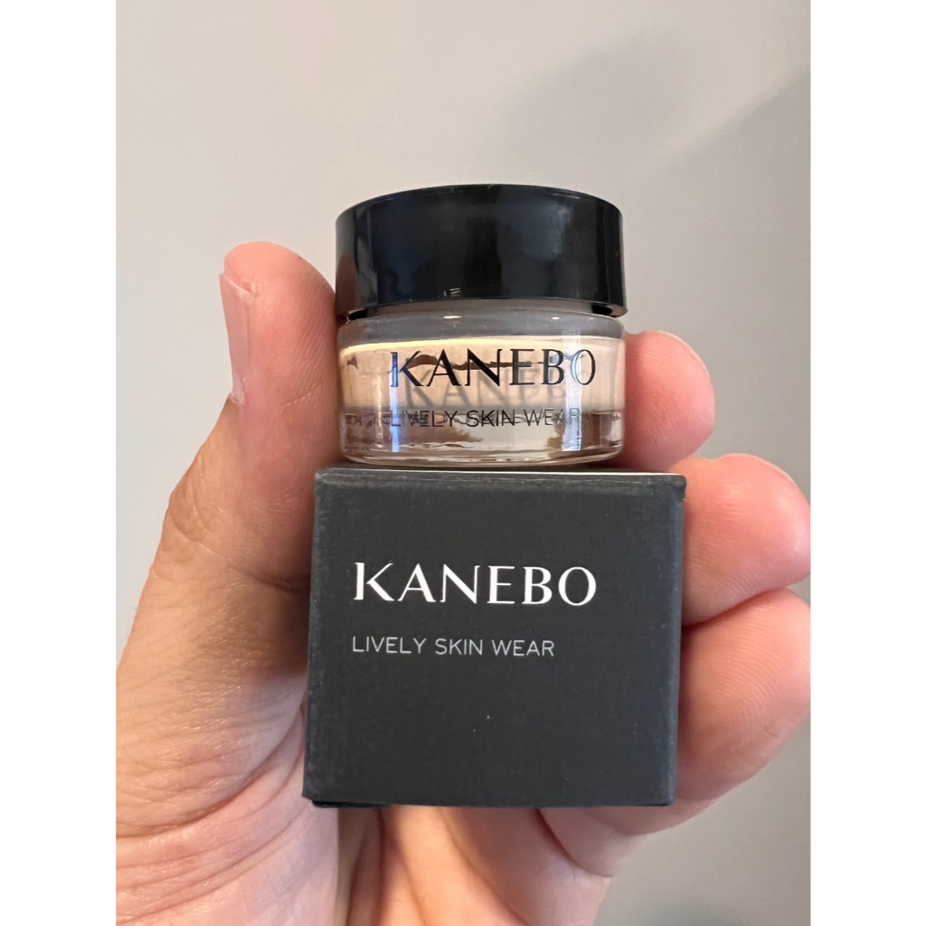 สินค้าเคาน์เตอร์ไทย_ของแท้100%_KANEBO LIVELY SKIN WEAR FOUNDATION #230 4g.