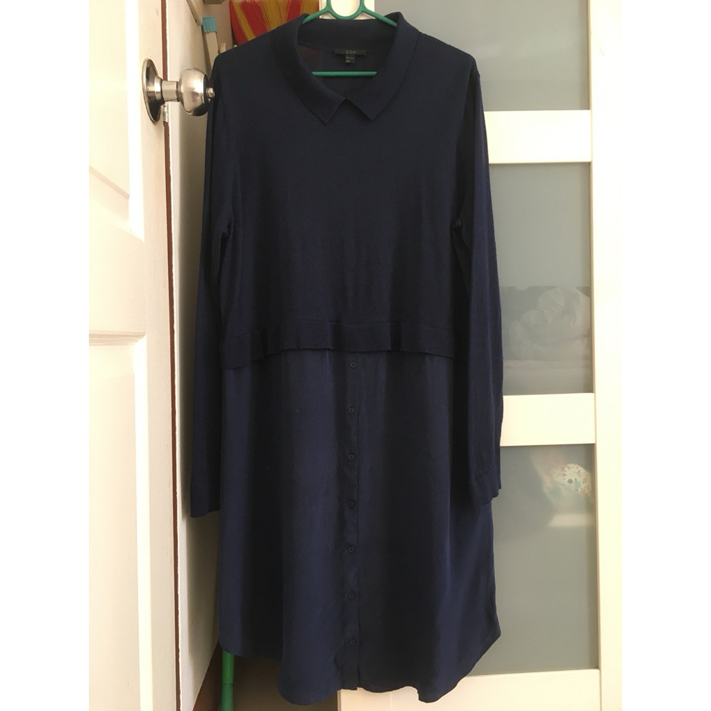 เดรสมินิมอลสีกรมเข้ม COS แท้