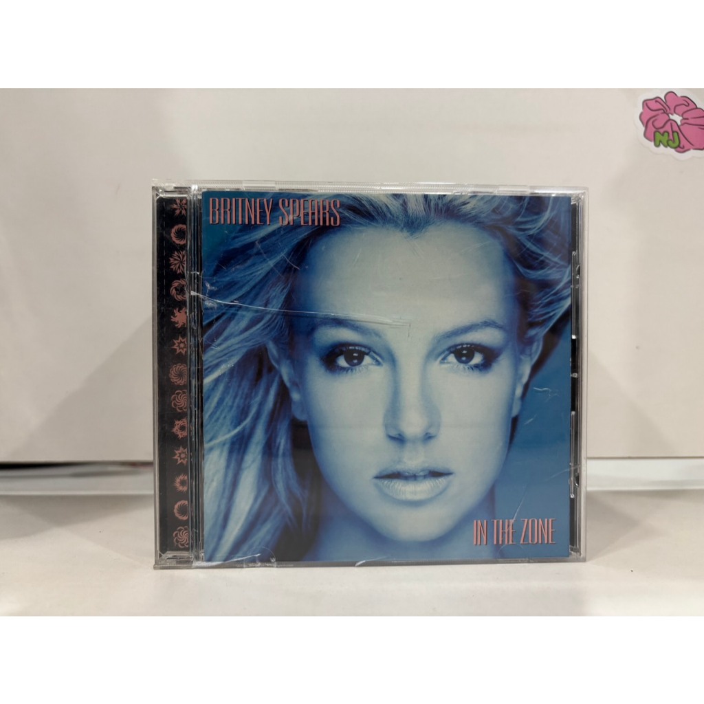 1 CD MUSIC  ซีดีเพลงสากล    BRITNEY SPEARS IN THE ZONE    (A2B72)