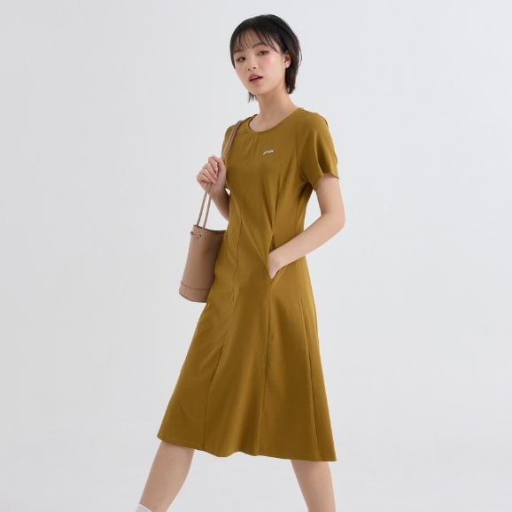 ✨🥛เดรสเมโล ผ้ายืด ใส่สบาย มีกระเป๋าข้าง แต่งอะไหล่สัเงิน #543🥛✨