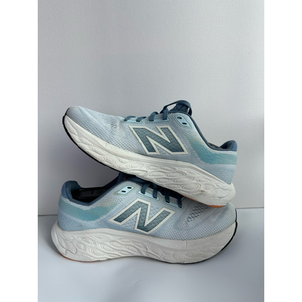 รองเท้าวิ่ง นิว บาลานส์ สีฟ้า รุ่น880v14