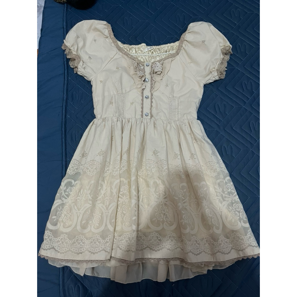 Axes famme Lolita หายากค่ะงานตามหา