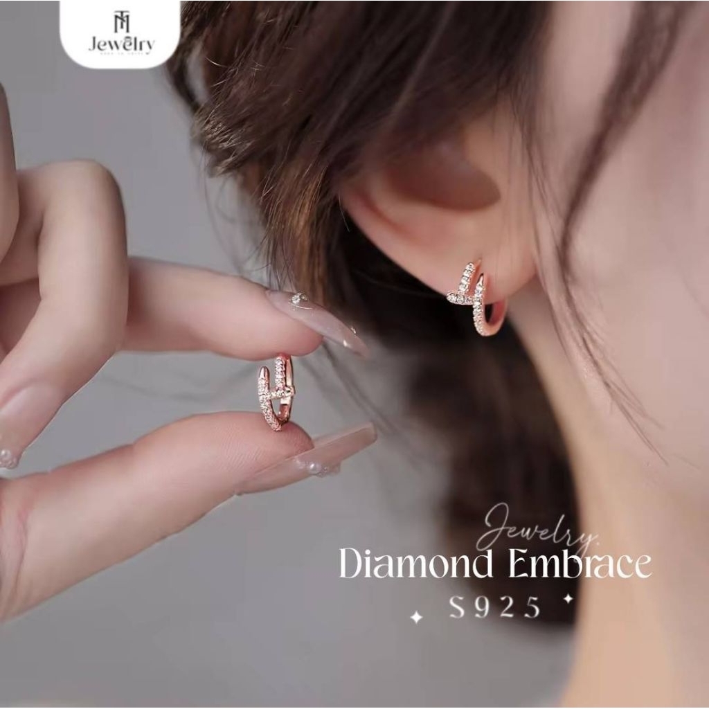 TM Jewelry ✨ ต่างหูเงินแท้ 92.5% รุ่น Diamond Embrace ✨ ต่างหูห่วง ลายตะปูเพชร ตุ้มหูเงินแท้ ตุ้มหูผู้หญิง พร้อมกล่อง