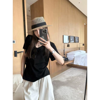 📍พร้อมส่ง📍8979 เสื้อคอยู แขนสั้น เนื้อผ้ายืดหยุ่นได้เยอะ งานสวย TAG:WG.WE 🇰🇷