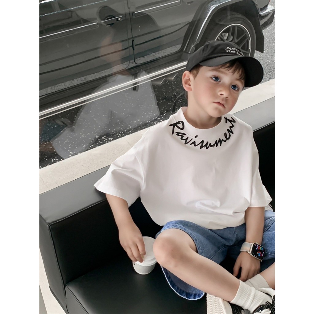 Boyhood.th - Neck printed tee เสื้อยืดทรงหลวมแขนสั้น ผ้าคอตตอน
