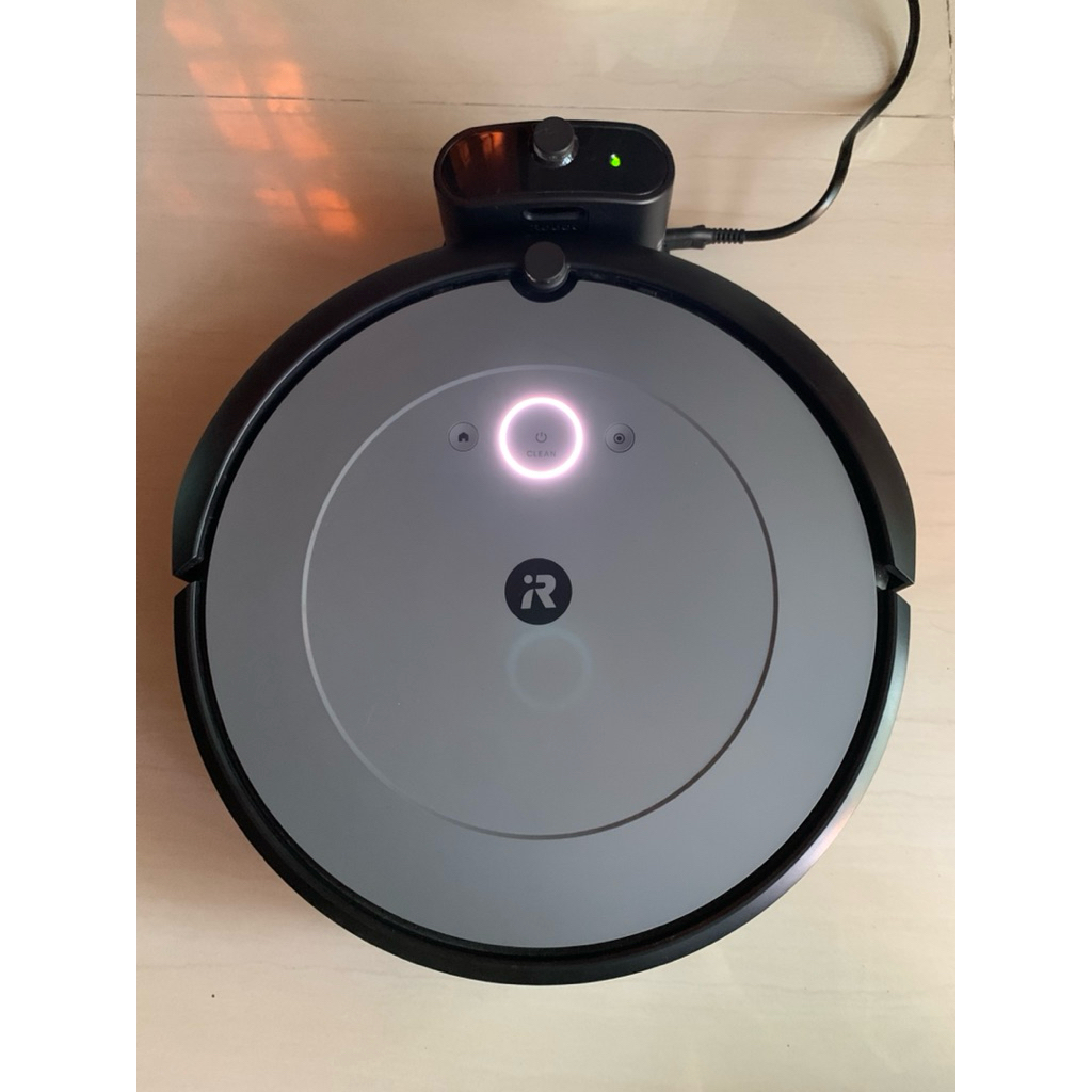 หุ่นยนต์ดูดฝุ่น iRobot Roomba i2