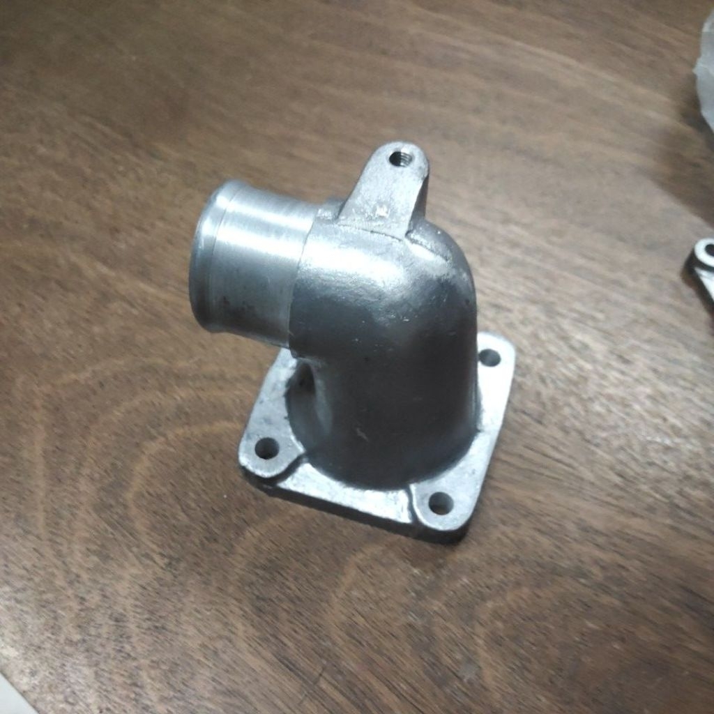 คอห่านบน สําหรับ เครื่องยนต์ EH700