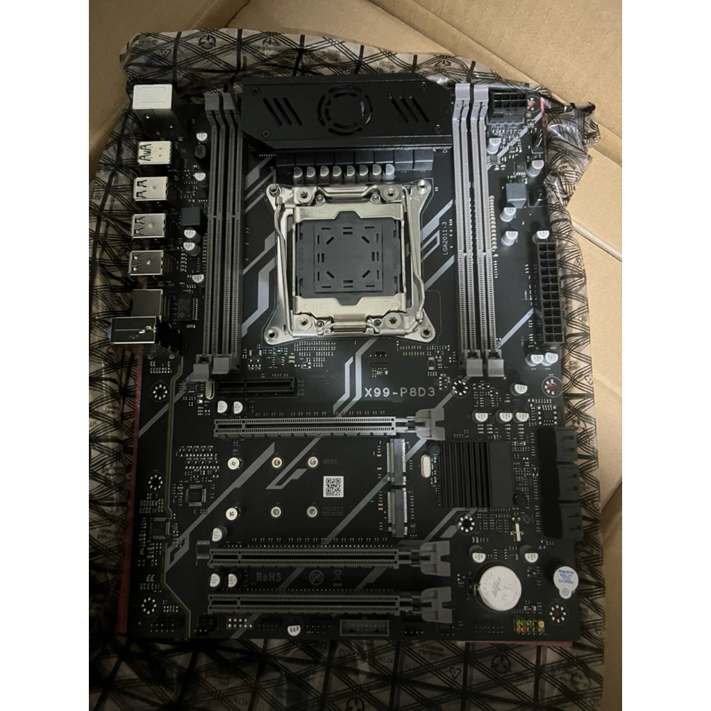 X99 P8D3 (มีพัดลมระบายมอสเฟส) รองรับXeon V3-V4 DDR3