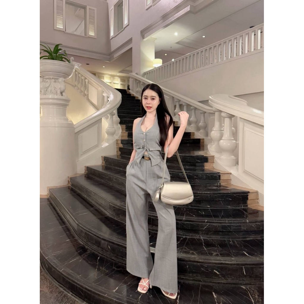 #ontopเซ็ต3ชิ้นเสื้อคล้องคอ+กางเกงขายาวแถมเข็มขัด