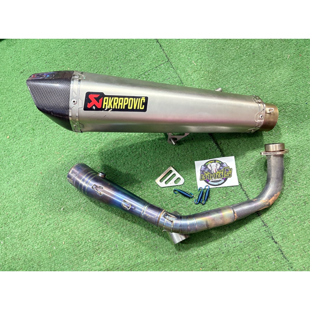 AKRAPOVIC  (มือ2) สำหรับใส่FORZA350/ADV350.