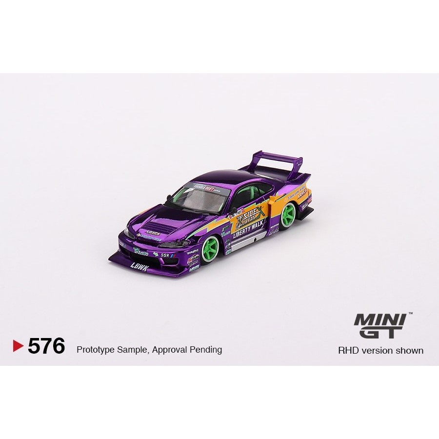 Nissan S15 SILVIA LB-Super Silhouette 1:64 (MINI GT)