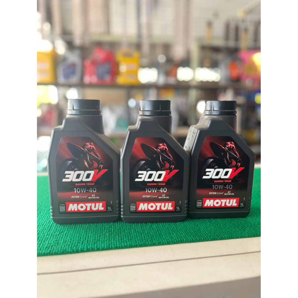น้ำมันเครื่อง Motul 300V 1 ลิตร สังเคราะห์แท้ 100% สำหรับมอเตอร์ไซค์ 4 จังหวะ