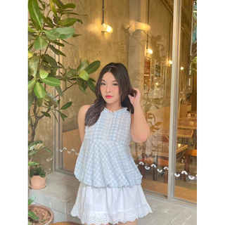 JANIE TOP - เสื้อแขนกุดลายสก็อต ปลายเสื้อบอลลูน (nita.bkk)