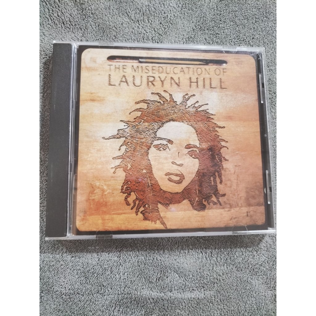 อัลบั้ม The Miseducation of Lauryn Hill ของ Lauryn Hill