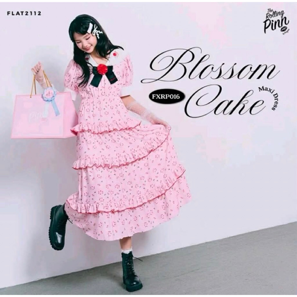 New in pack Flat2112 : Blossom cake maxi dress เดรสสุดน่ารัก (FXRP016)