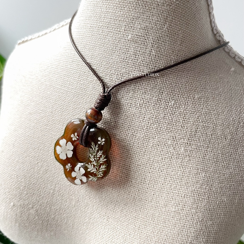 YYRSTUDIOX-Dried Flower Necklace (Vintage) สร้อยดอกไม้แห้งแนววินเทจ