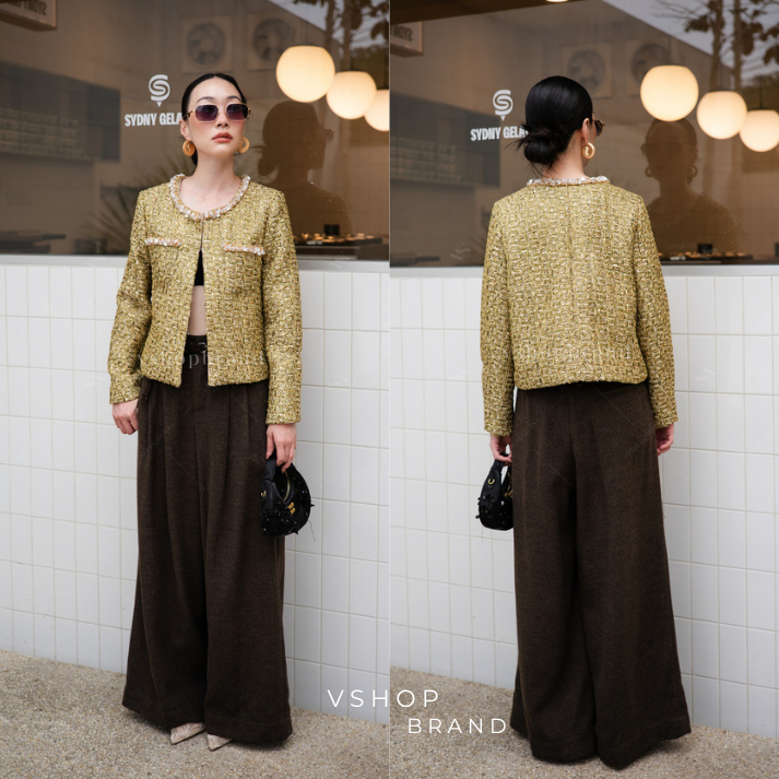 พร้อมส่ง เสื้อทวิตแขนยาวปักคริสตัลคอ กระเป๋า งานป้ายvshopbrand