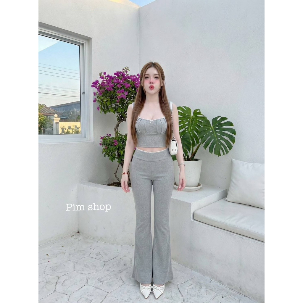 เซท 2 ชิ้น เสื้อกล้ามแต่งขอบลูกผ้าพื้น (แมวน้อย) กางเกงขาม้า"