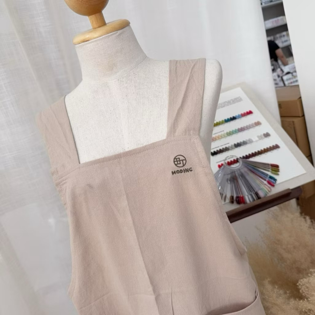 ผ้ากันเปื้อนแบรนด์ Moding