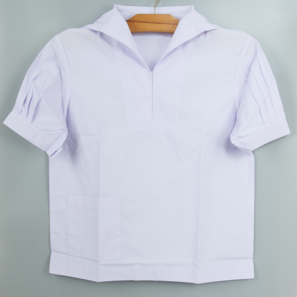 [แถมฟรีเซ็ทปากกา]เสื้อนักเรียนหญิง คอทหารเรือ ตราสมาร์ท Smart ผ้าโทเร ทรงสวย สีขาวโอโม่ ใส่สบาย