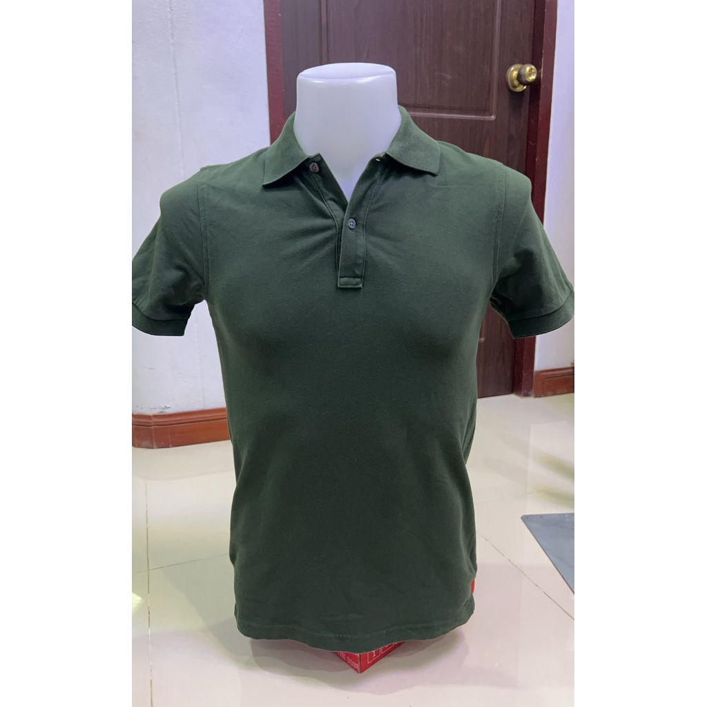 GQ Perfect Polo เสื้อโปโลอำพรางคราบเหงื่อ