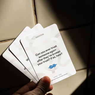 Storationship Deep Talk Conversion Card - English Edition การ์ดชวนคุย Deep Talk ฉบับภาษาอังกฤษ