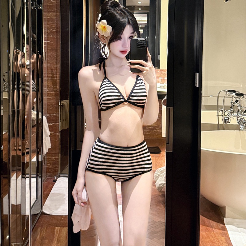 New!บิกินี่ 3 ชิ้น ลายทางสไตล์เกาหลี รูปที่ 4